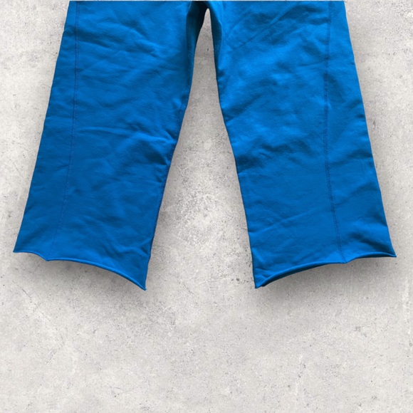 LuluLemon Athletica Cropped Leggings Size 6 - Picture 4 of 8